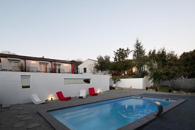 Mise En Scene Bed & Breakfast Aumelas ภายนอก รูปภาพ